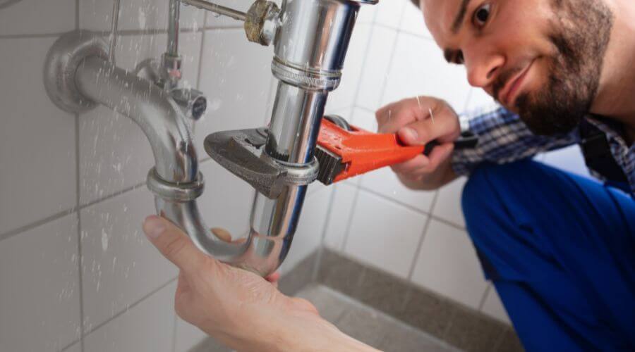 Local tankless water heater installation in Hartford, IL